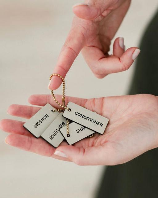 Hanging Tag | Almond